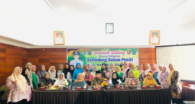 Nagari Guguak Gelar Pelatihan Selendang Sulam Peniti untuk Meningkatkan Ekonomi Keluarga